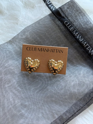 Lovey studs