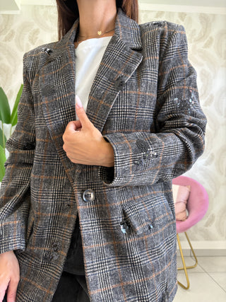 Blazer trama principe di Galles